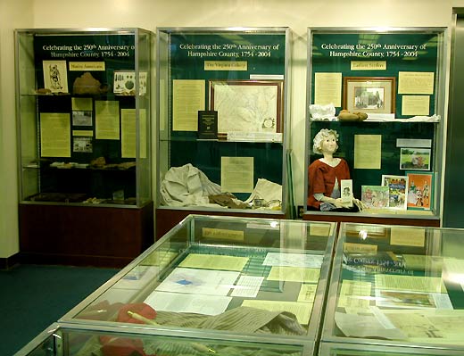 exhbt0158.jpg